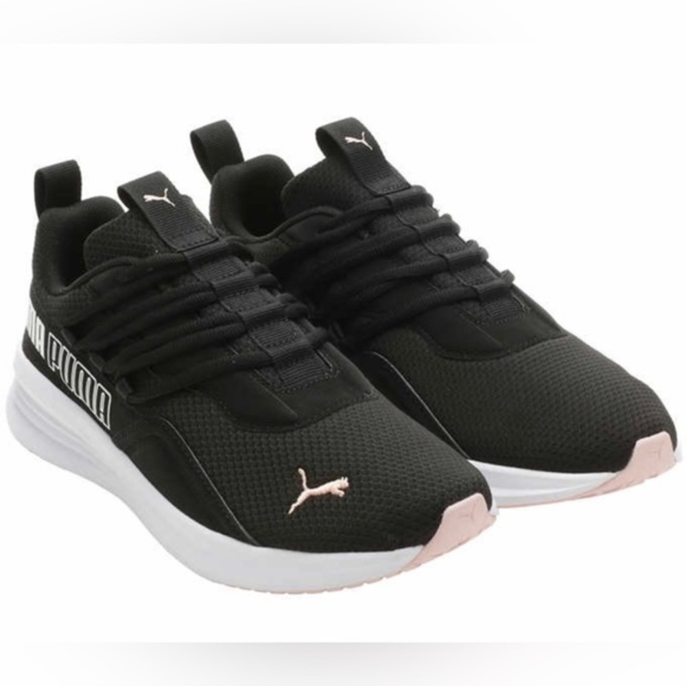 IB! PUMA Women’s Star Vital Refresh Sneakers Like New!